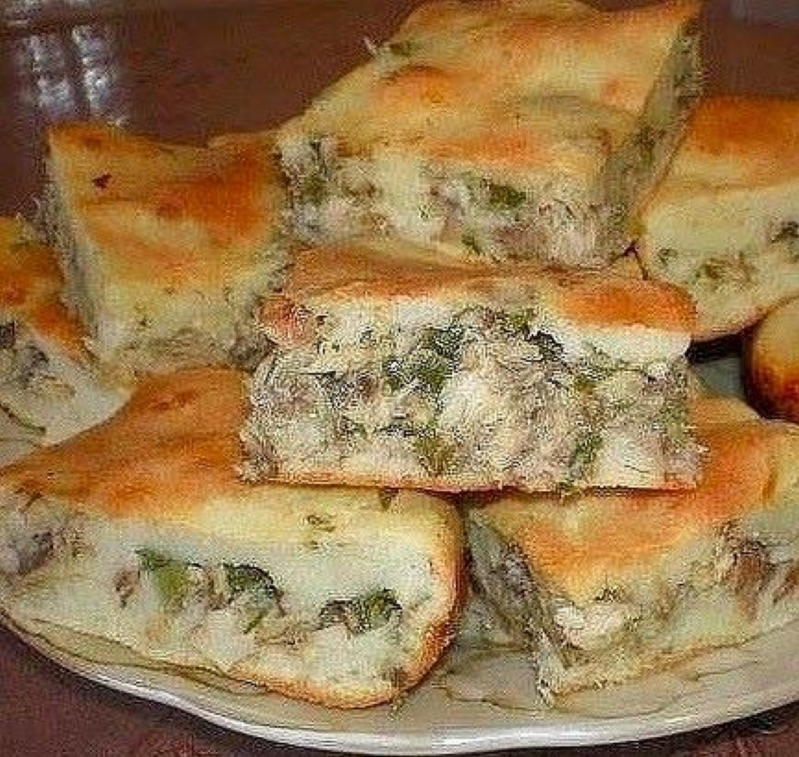 Пироги с картошкой и рыбой на скорую руку